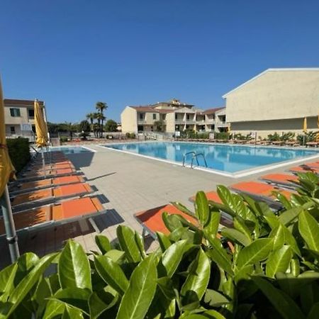 カオルレApartament With Swimming Poolアパートメント エクステリア 写真